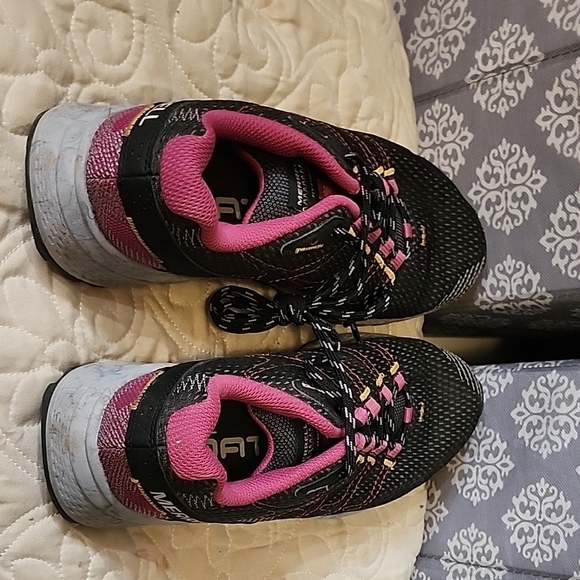 Merrell Fly Strike Women's Black and Pink Trail Runners - Picture 4 of 8